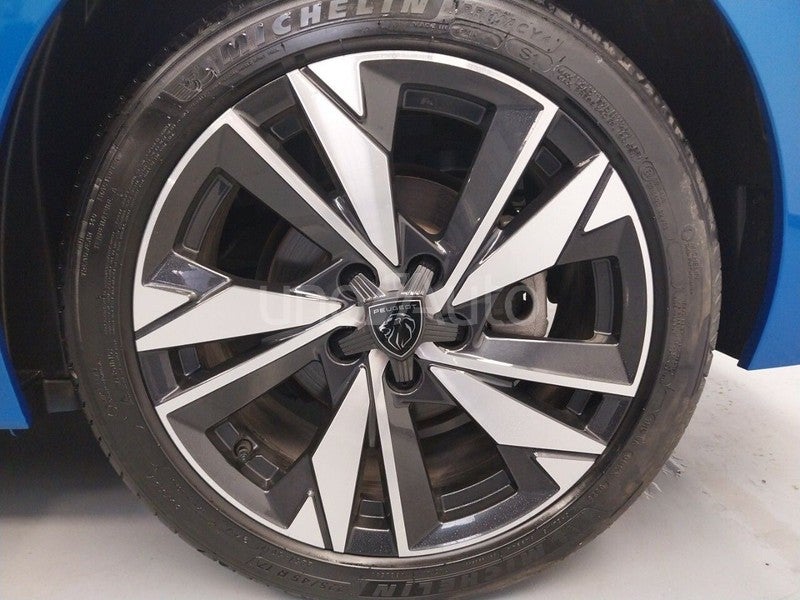 5P Active Hybrid 180 eEAT8