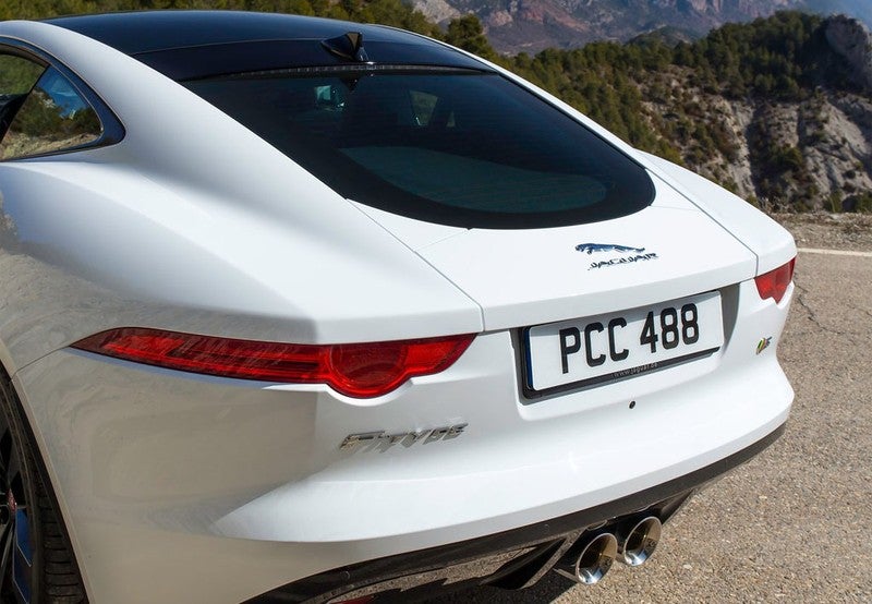 F-Type Convertible 2.0 I4 R-Dynamic Aut. 300
