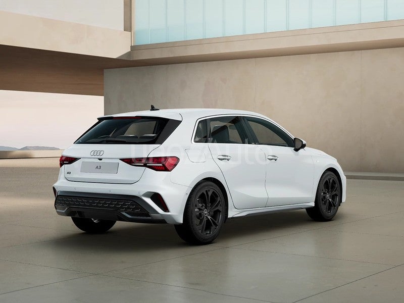 A3 Sportback 40 TFSI e Genuine S tronic