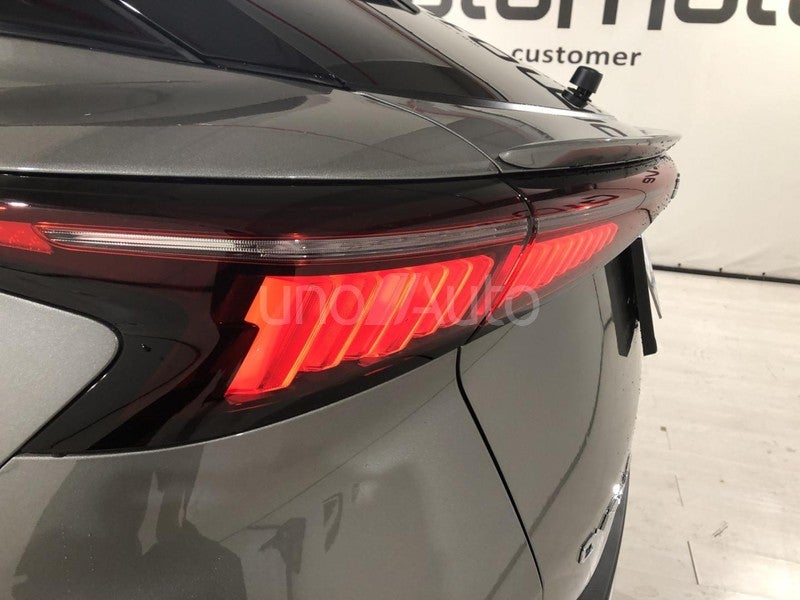 MY25 - Premium 1.6 TGDI 108kW (145cv)
