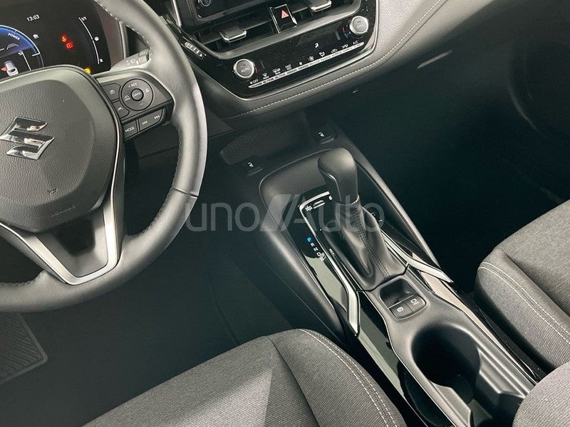 SUZUKI Swace 1.8 GLE Hybrid