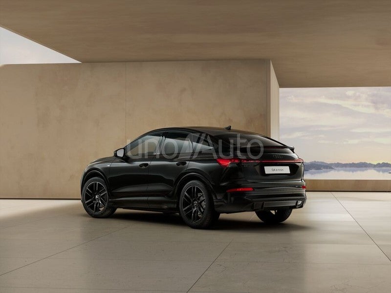 Q4 e-tron Sportback performance Black line 210kW 82KWh