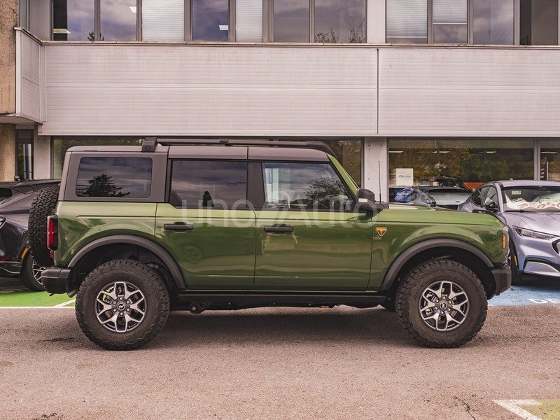 Bronco 2.7 EcoBoost V6 Badlands 335 Auto.