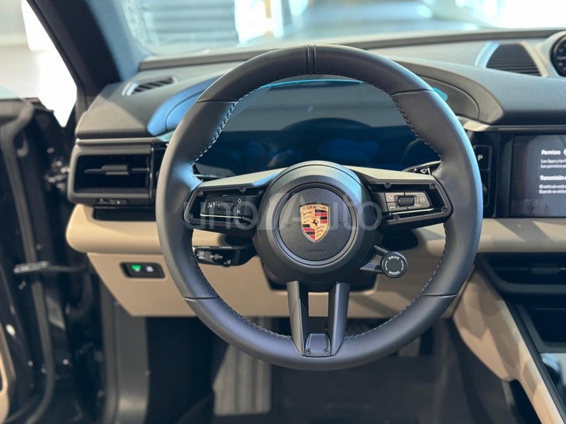 Macan 4