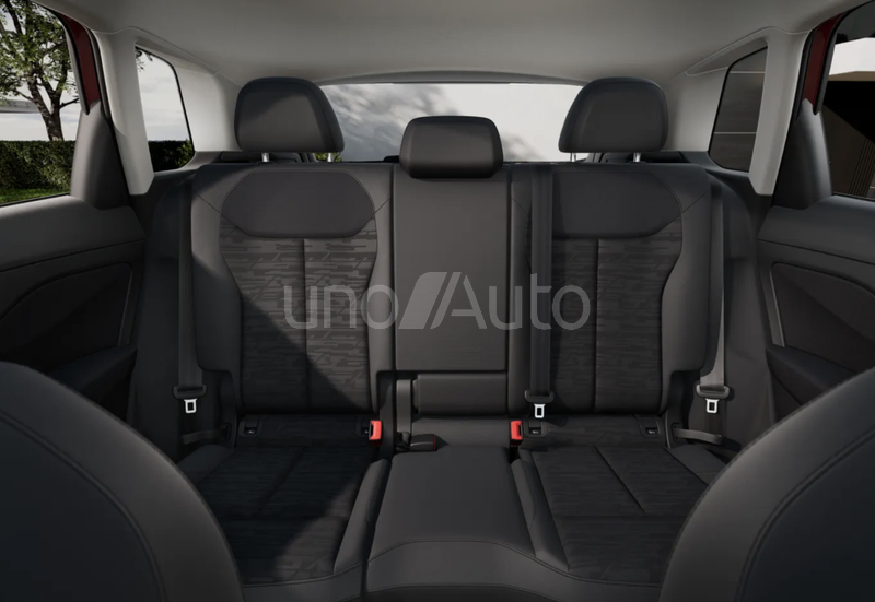 Q3 e-hybrid Business S tronic 200kW