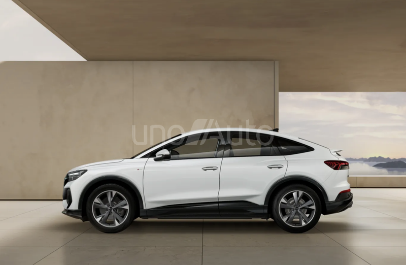 Q4 e-tron Sportback 45 Genuine edition 82KWh