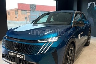 PEUGEOT 3008 SUV Hybrid 136 Allure eDCS6