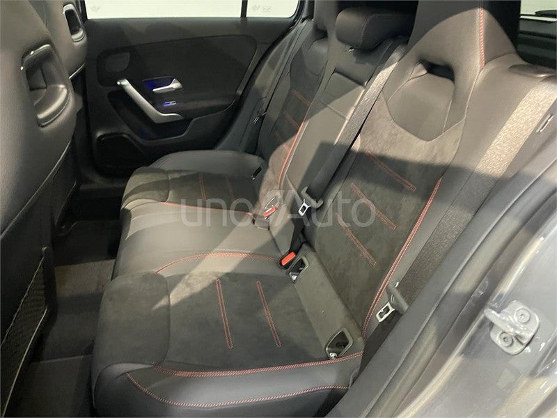 CLASE A 250 e con tecnología híbrida EQ