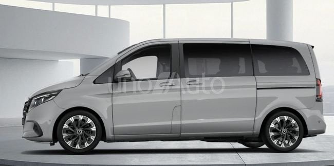 220 d Style Compacto