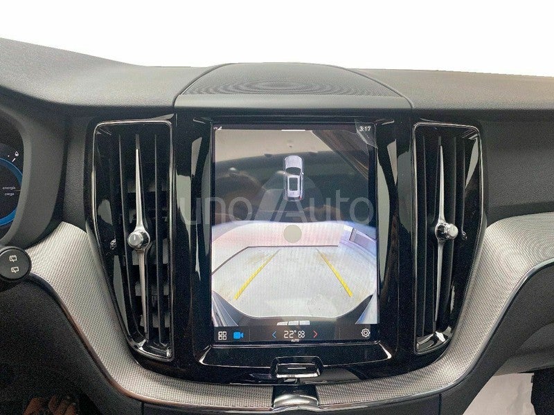 2.0 T6 AWD Recharge Plus Black Ed AT
