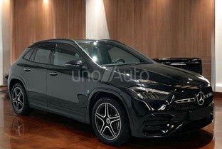 MERCEDES-BENZ Clase GLA 200d 8G-DCT