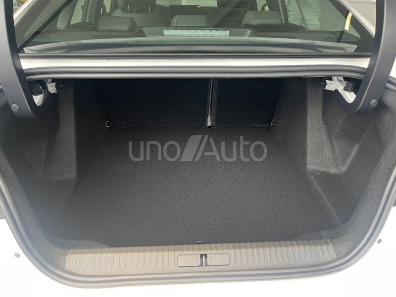 C4 X Hybrid Business Edition eDSC6 145