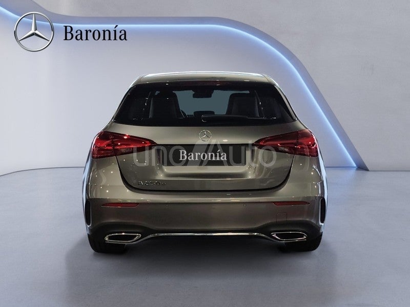 A 250e Progressive Line Advanced 8G-DCT