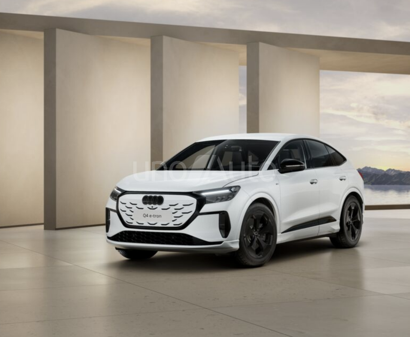 Q4 e-tron Sportback Black line 150kW 63KWh