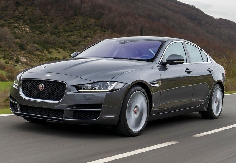 XE 2.0 I4 Pure Aut. 250