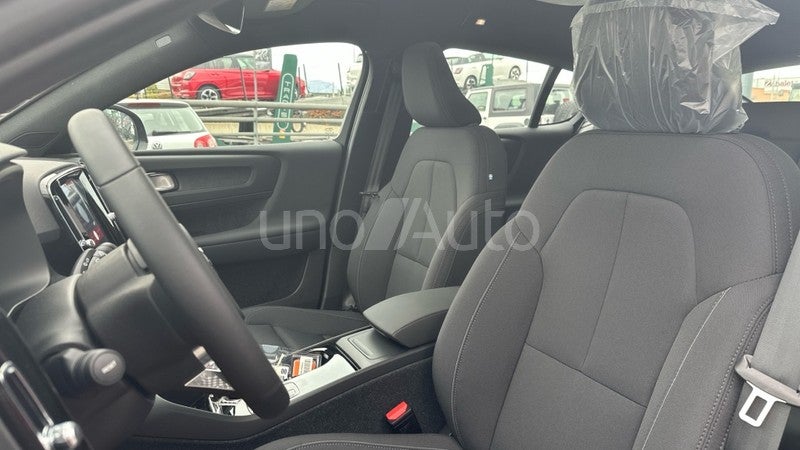 XC40 BEV 82KWH RECHARGE EXTENDED RANGE CORE 252 5P