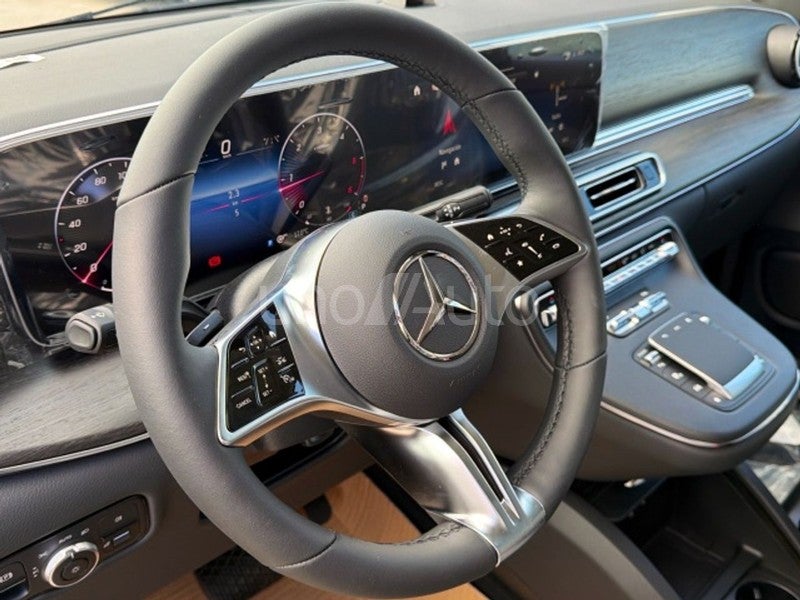 300 d Avantgarde Largo