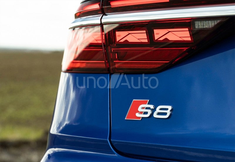 S8 TFSI quattro Tiptronic 420kW