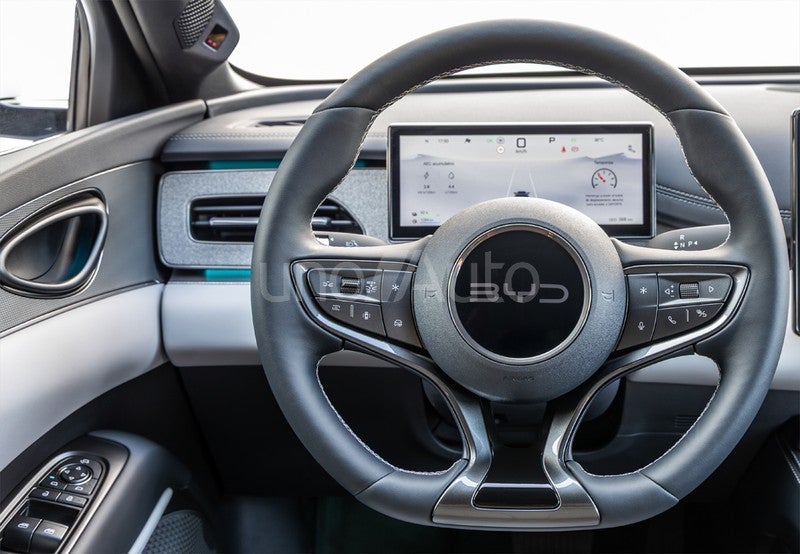 Seal 6 DM-i Touring Comfort 156kW