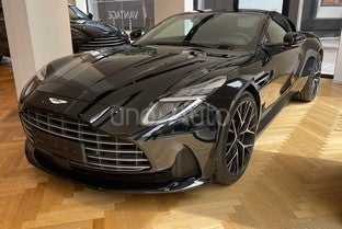 ASTON MARTIN DB12 COUPE