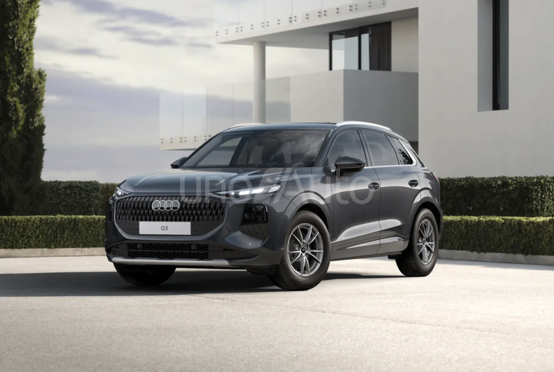 Q3 2.0 TDI Business S tronic 110kW