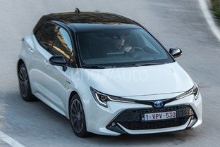 TOYOTA Corolla 140H GR Sport