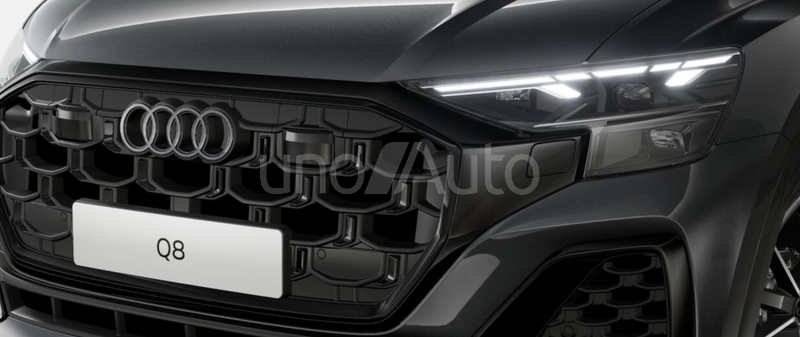Q8 55 TFSIe Black line quattro tiptronic