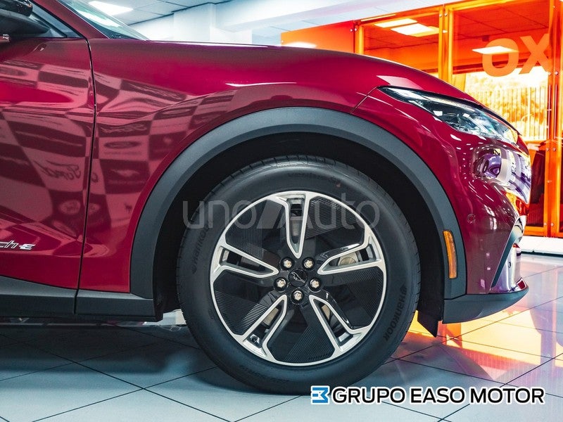 269cv Batería 75.7Kwh