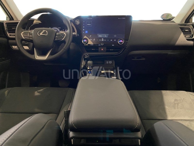 NX 350h Premium 2WD