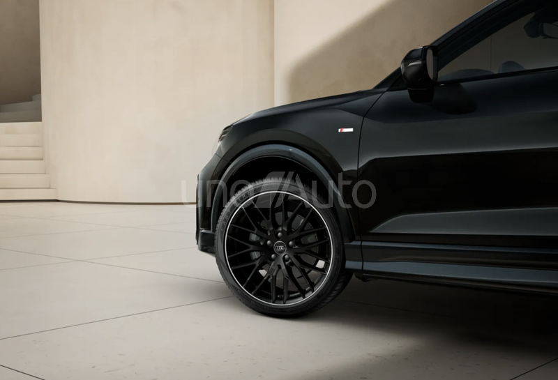 Q2 35 TDI Adrenalin Black edition S tronic 110kW