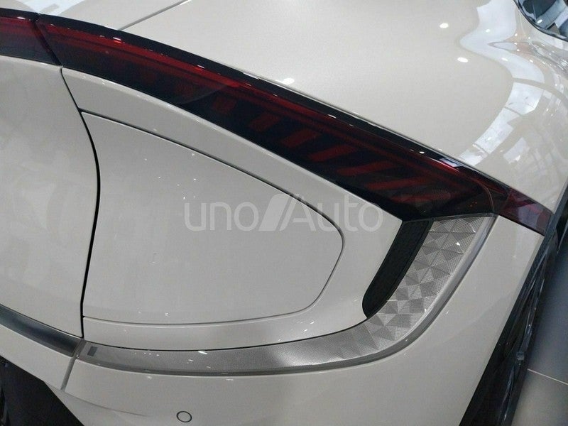 Plus Edition 774kWh 168kW RWD Long R