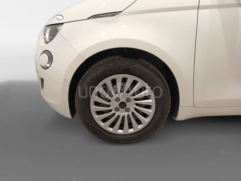 Red Hb 320km 85kW (118CV)