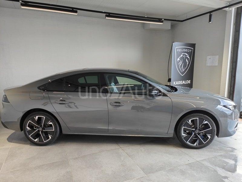 508 Plug-in Hybrid 225 GT e-EAT8