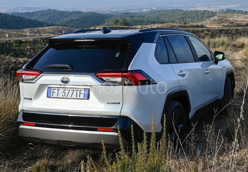 RAV-4 2.5 hybrid 2WD Style