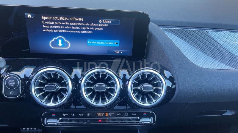 GLA GLA 250 e con tecnología híbrida EQ