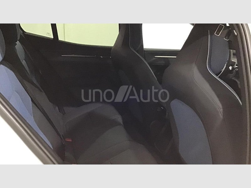 EX30 P5 Electric Plus Black Edition RWD