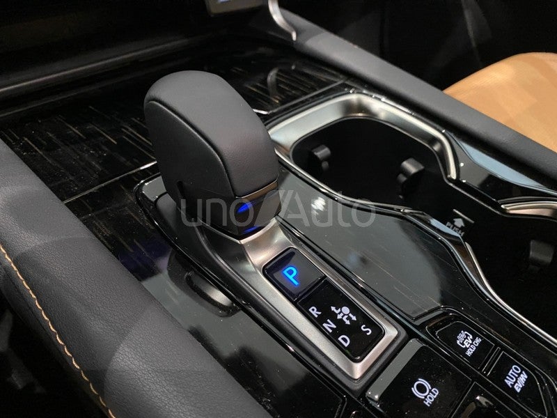 RX 450h+ Executive