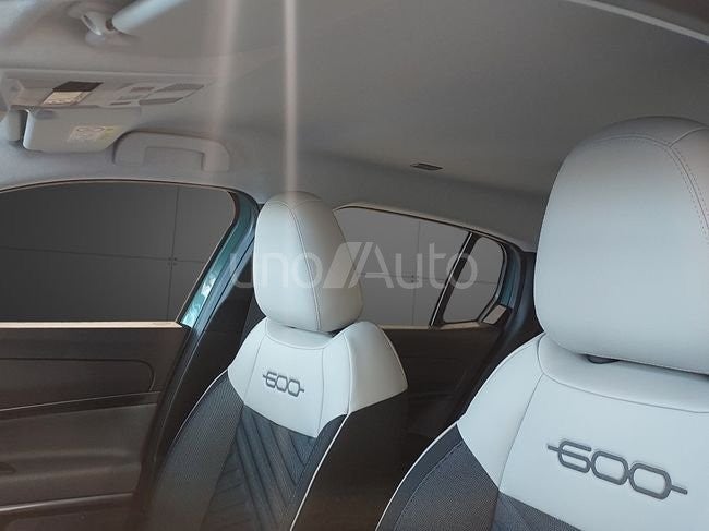 Icon MHEV 1.2 81kW (110CV) DDCT