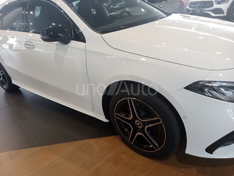 250e compacto AMG Line