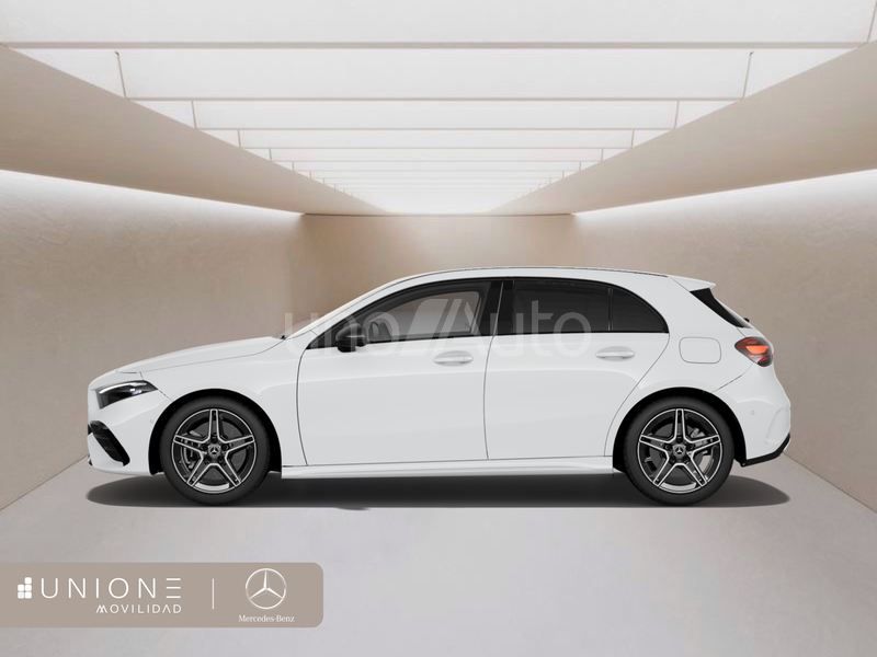 250 e Compacto con tecnología híbrida