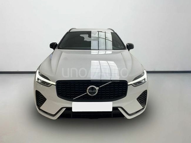 2.0 B5 G AWD Plus Dark Auto
