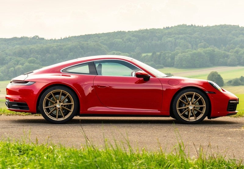 PORSCHE 911