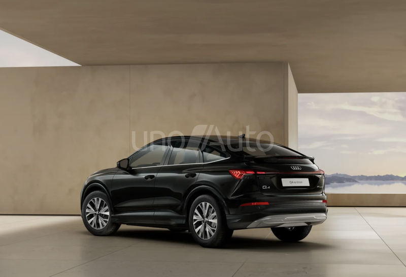 Q4 e-tron Sportback 40 Advanced 150kW 63KWh
