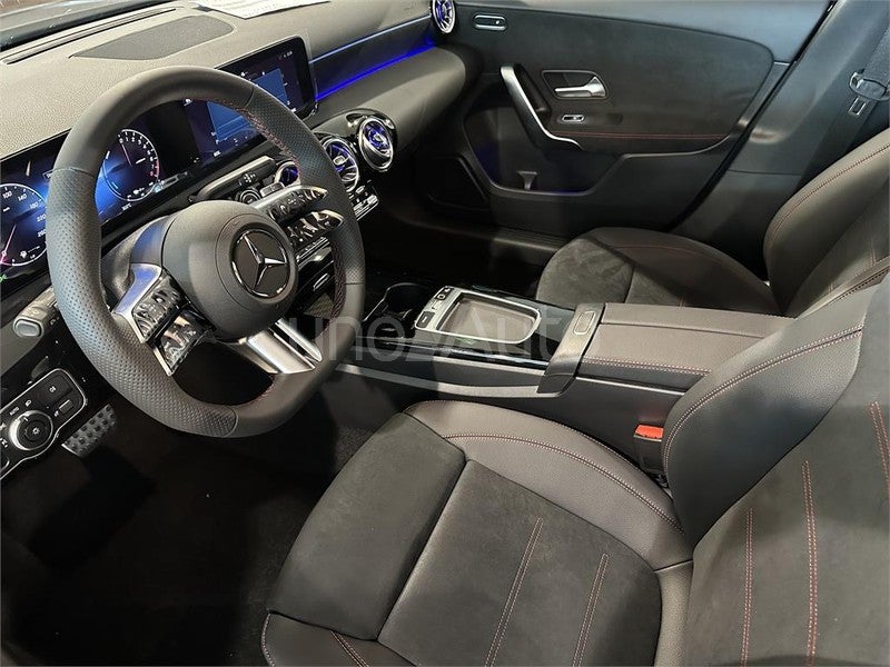 CLASE A 250 e con tecnología híbrida EQ