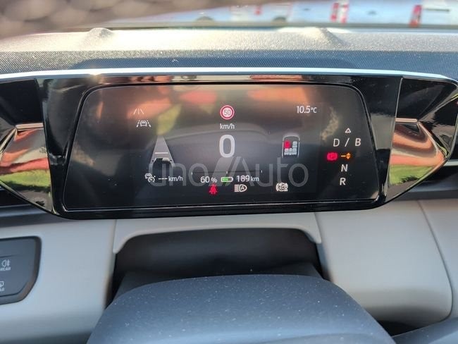 CX740S Select R. Extendido RWD 77kWh