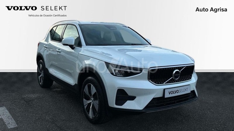 XC40 2.0 B3 MHEV CORE DCT 163 5P