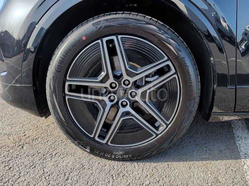 Premium R. Ext. RWD 77kWh 286CV