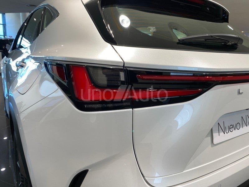 NX 350h Premium 2WD