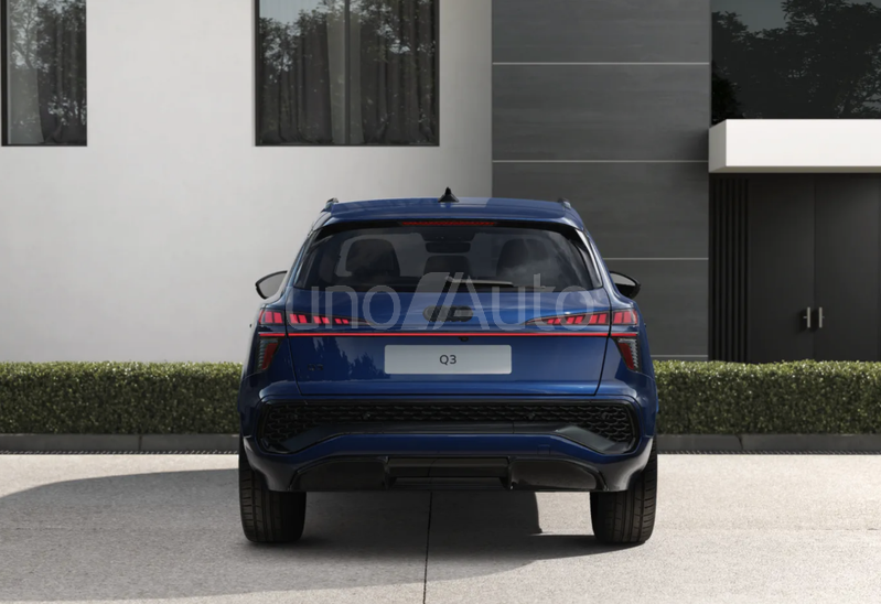 Q3 e-hybrid Black Line S tronic 200kW