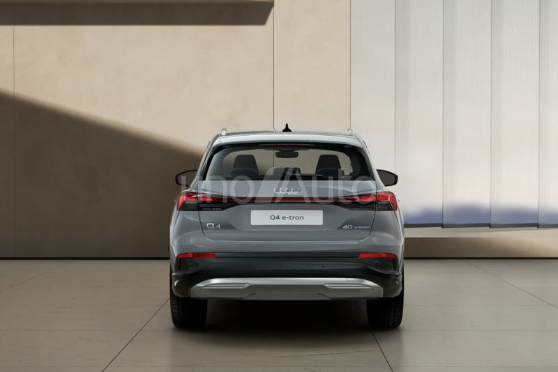 Q4 e-tron 40 Advanced 150kW 63KWh